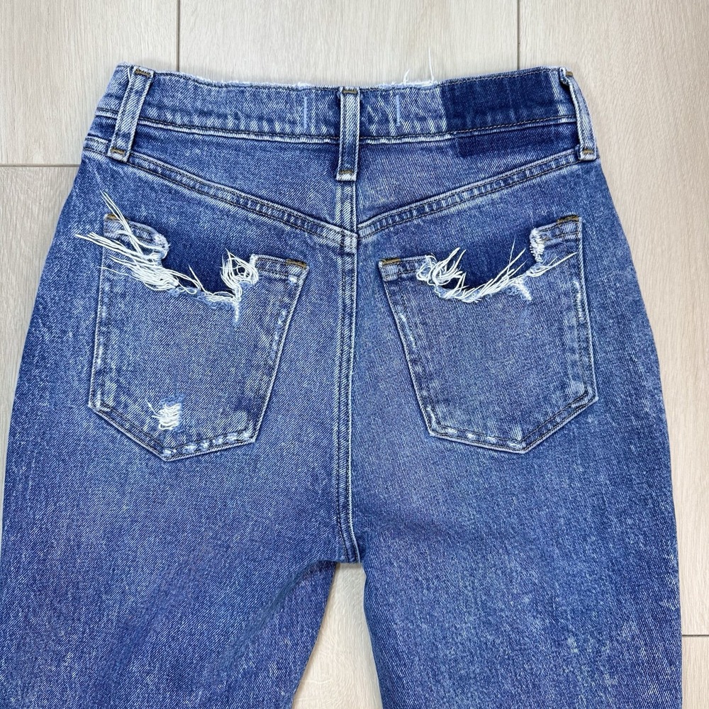Abercrombie High Rise Mom Jeans Size 25 (24) Distressed Blue Denim Raw Hem Crop - Picture 4 of 8